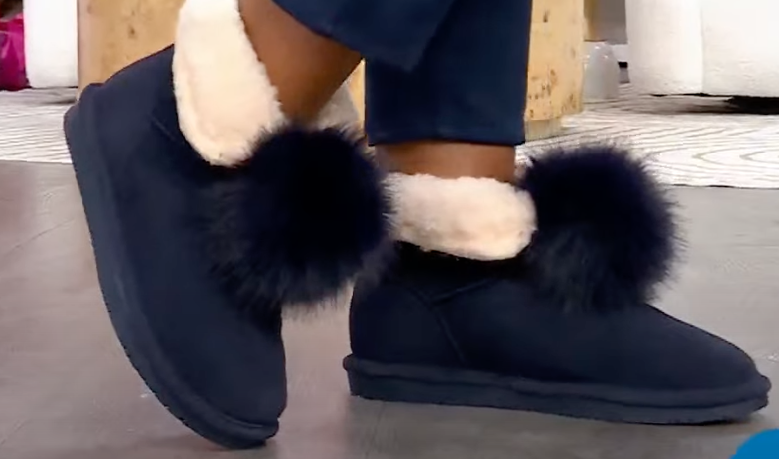 BEARPAW® Liv Suede Pom-Pom Boot w/Rain Repellent – HSN 881-955